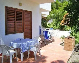 Hotel Baia Fenicia *